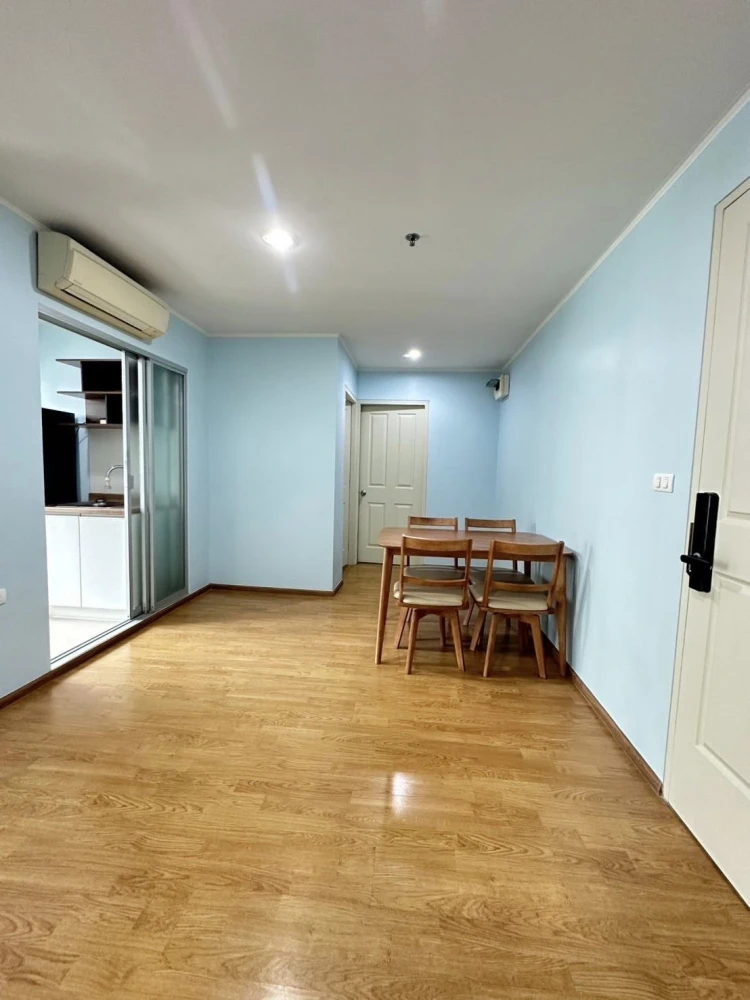For rent: U Delight @ Onnut Station, spacious room with plenty of usable space, fully furnished and equipped with appliances. Reserve now!