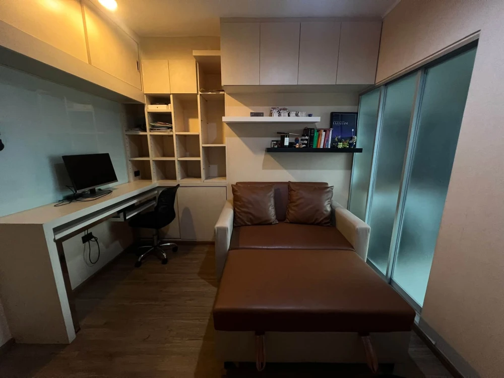 For rent: U Delight @ TalatPhlu Station, 1 bedroom, 1 bathroom. High-quality built-in furniture. Don't miss this great opportunity!