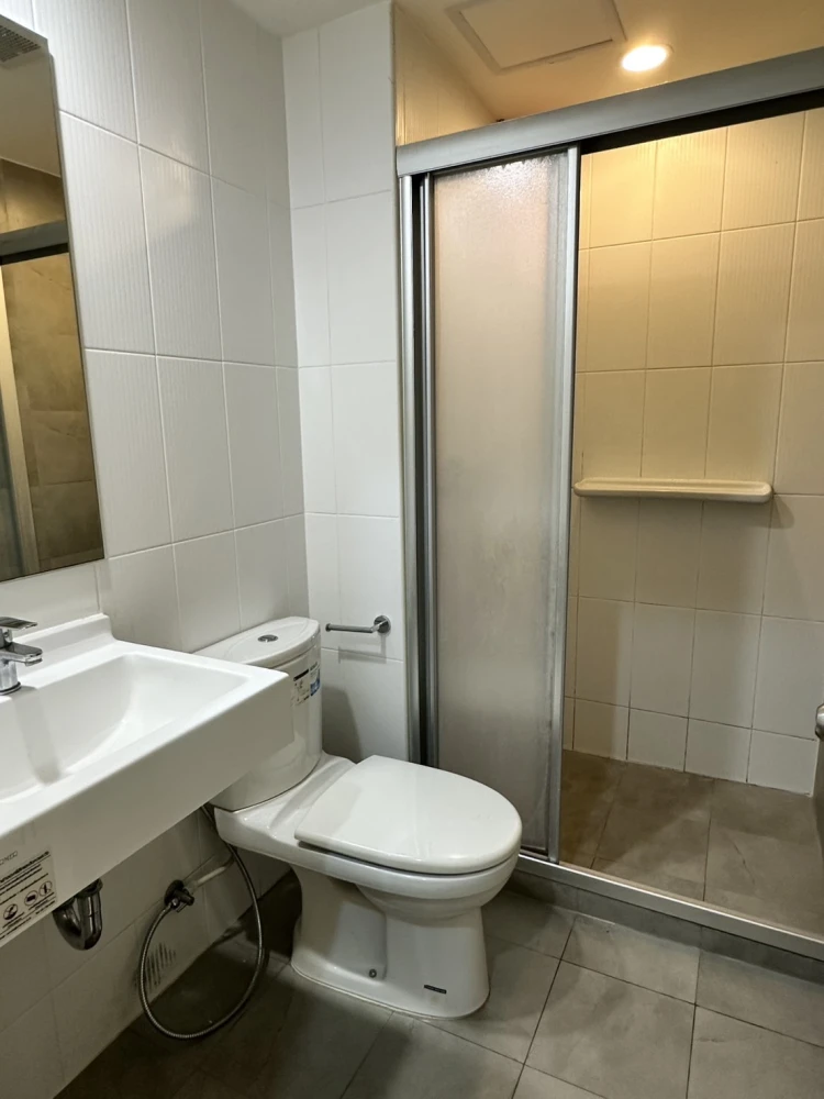 For rent U Delight Residence Riverfront Rama 3 1 bedroom 1 bathroom, next to Chao Phraya River,good location, beautiful view,not blocked,don't miss it