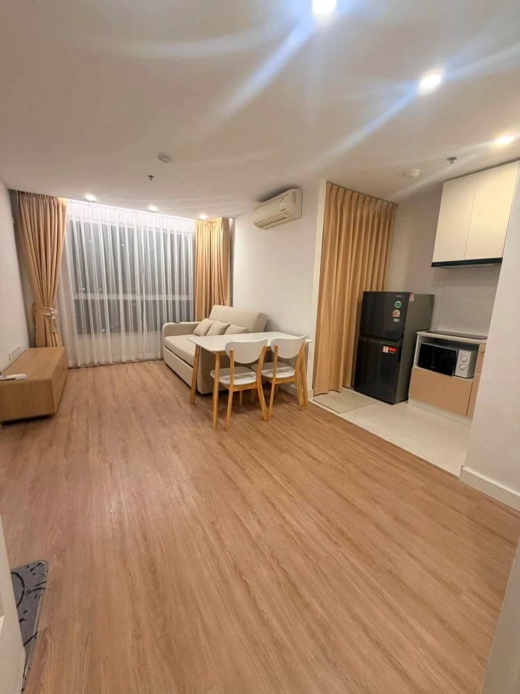 For rent: U Delight Residence (Pattanakarn - Thonglor), unobstructed city view, beautiful both day and night, with a large wardrobe, ideal for those w