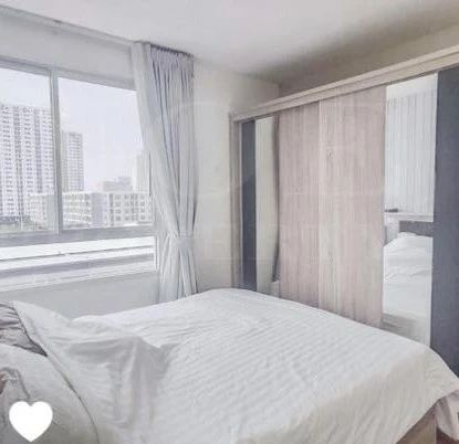 For rent: U Ratchayothin (Phahonyothin 32), 2 bedrooms, spacious living area, fully furnished. Don't miss out!