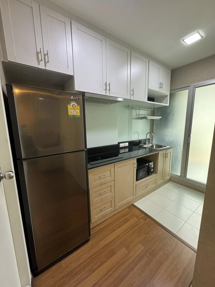 For rent: U Vipawadee – Ladprao, 4th floor unit. High-quality built-in furniture. Complete amenities. Book now!