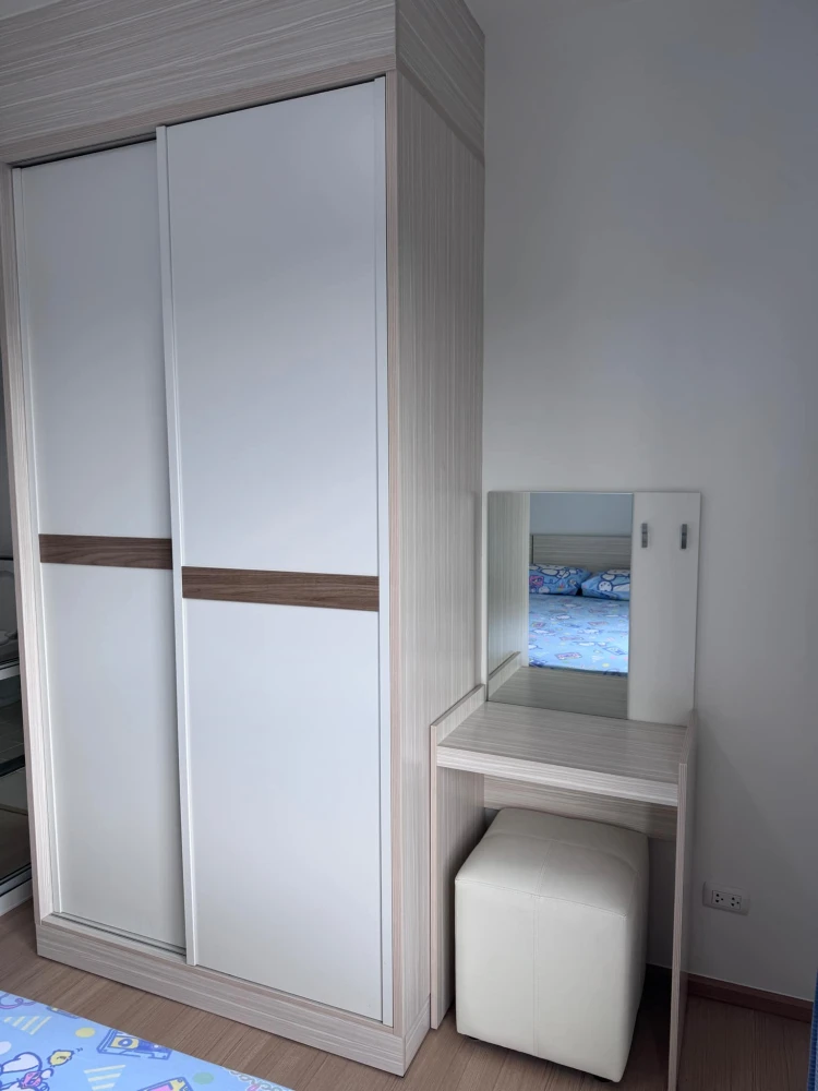 For rent sell UNIO Charan 3, 7th floor, partitioned room, comes with complete decorations, reserve now, don't wait.