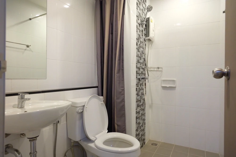 UNIO Charan 3 condo for rent. Ready to move in, fully furnished. Affordable price. Book now!