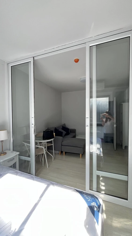 For rent: UNIO Ramkhamhaeng - Serithai. Comfortable room, great location, and complete amenities. Book now!
