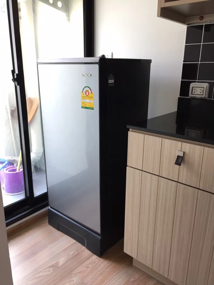 For rent: Unio Sukhumvit 72, nice room, good location, comes with complete furniture and facilities. Don't miss it.