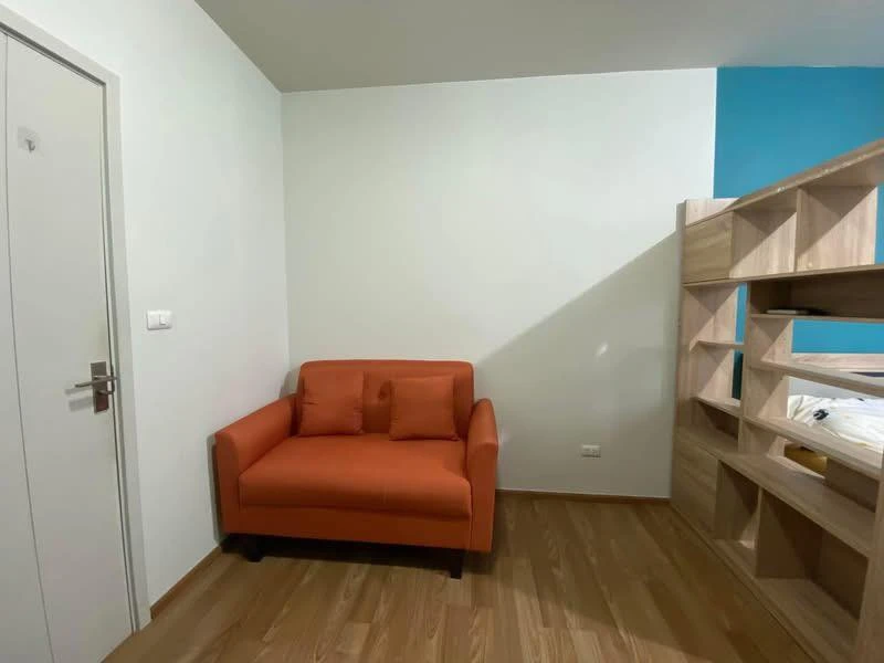 Unio Sukhumvit 72 Studio room for rent, good location, convenient transportation, nice wallpaper, don't miss it!