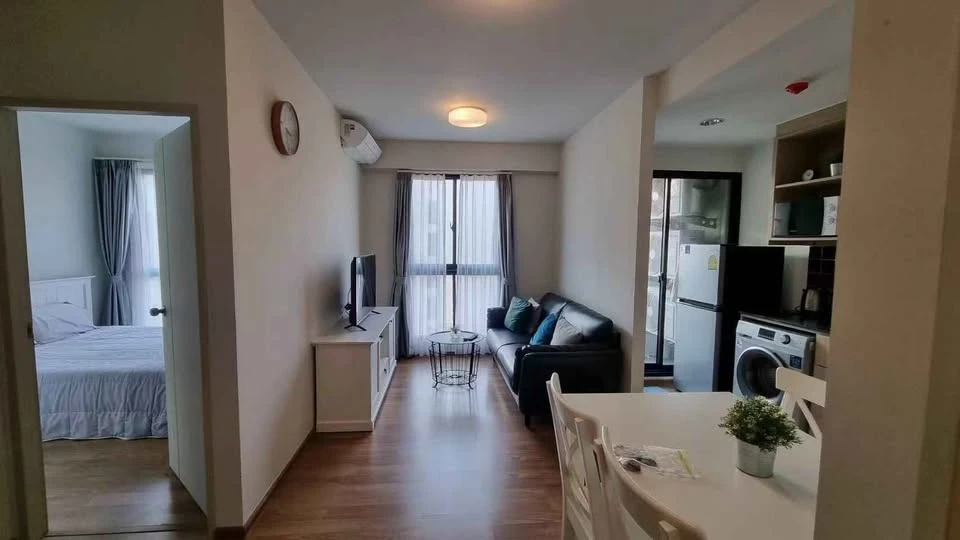Unio Sukhumvit 72 for rent, 2 bedrooms, 1 bathroom, spacious area, comfortable living, very worth booking.