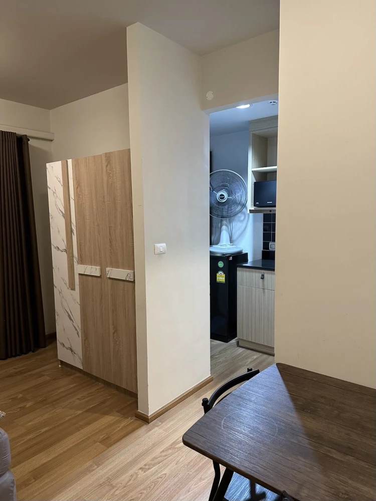For rent: Unio Sukhumvit 72, studio room, near the pool, fully furnished, ready to move in.