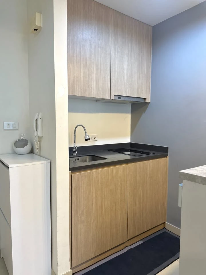 For rent: Unixx South Pattaya, 1 bedroom, 1 bathroom, decorated in a theme, comes with complete furniture, just bring your bags and move in!