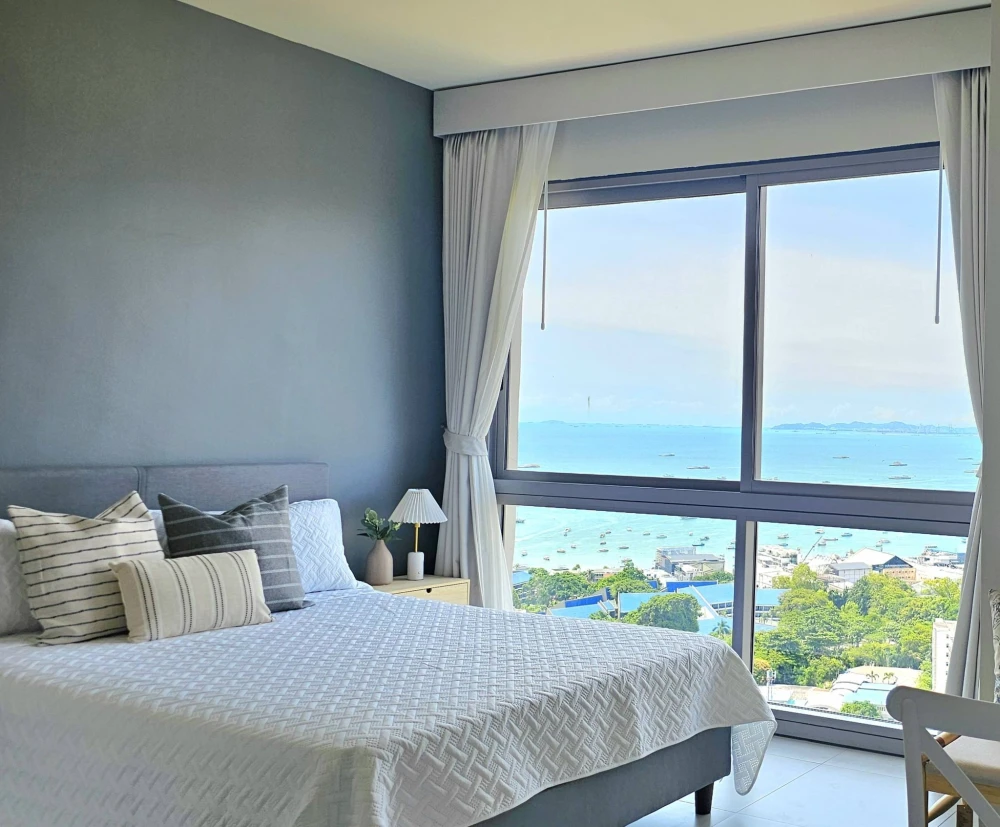 For rent: Unixx South Pattaya, studio room, 29th floor, fully furnished, sea view. A must-have!