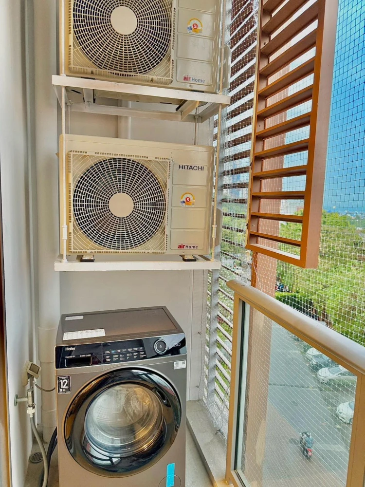 For rent Unixx South Pattaya (South Pattaya) Sea view room, fully built-in throughout the room. Book now and you won't be disappointed.