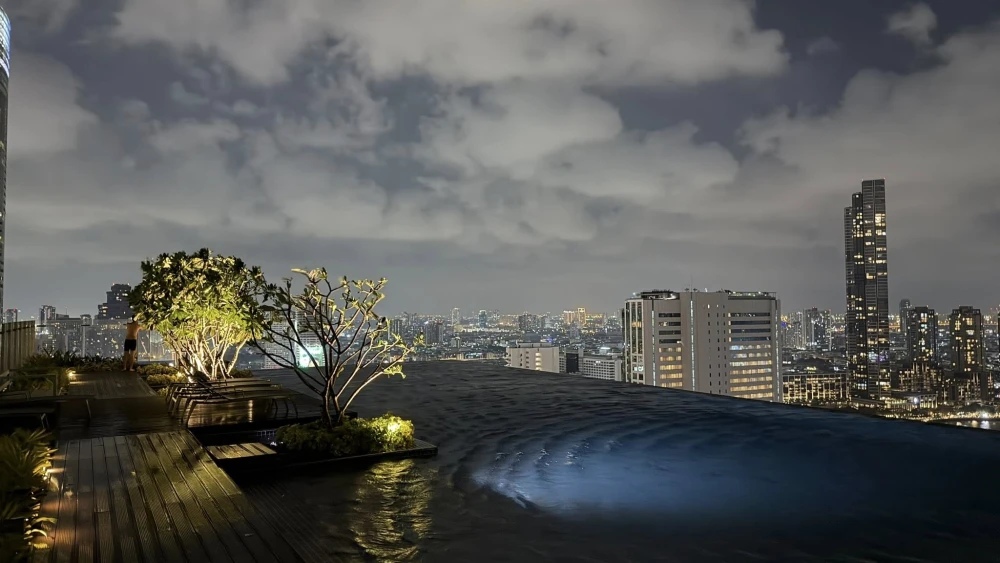 Spacious and comfortable condo for rent at Urbano Absolute Sathorn-Taksin. Ready to move in!