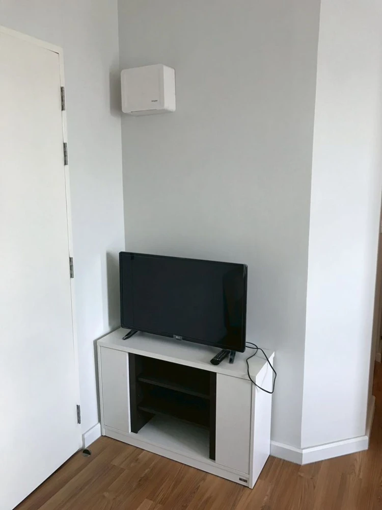 V Condo Ladkrabang, 6th floor, fully furnished, for rent. Book now!