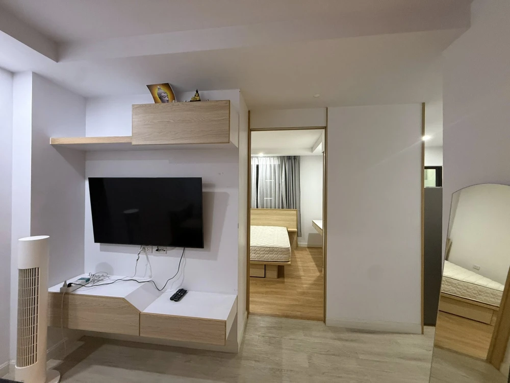 V Condo Salaya for rent: 1 bedroom, 1 bathroom. Fully furnished with appliances. Just bring your bags and move in!