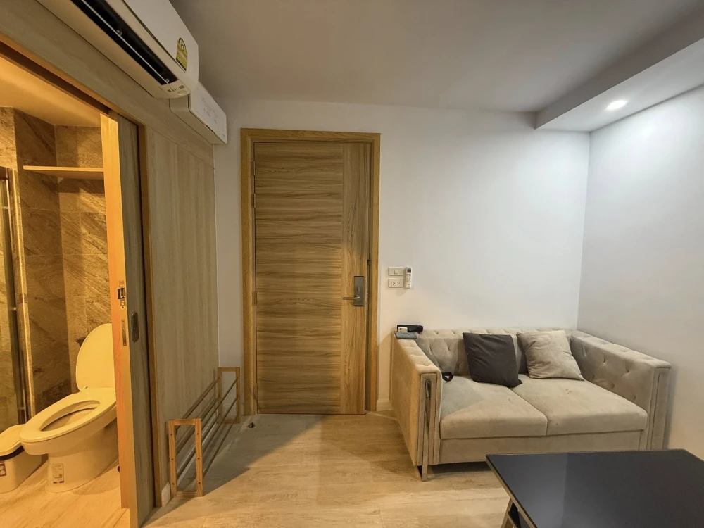 V Condo Salaya for rent: 1 bedroom, 1 bathroom. Fully furnished with appliances. Just bring your bags and move in!
