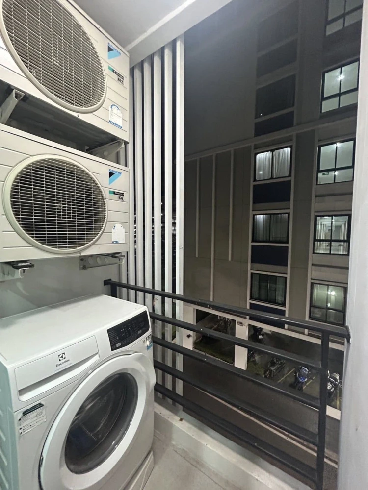 For rent: V Condo Salaya, 3rd floor, fully furnished, just bring your bags, hurry!
