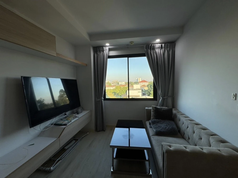 For rent: V Condo Salaya, 5th floor, size 34 sq m., corner room, fully furnished and equipped with appliances. Reserve now!