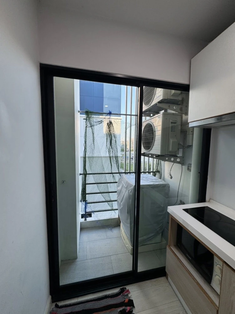For rent: V Condo Salaya, 5th floor, size 34 sq m., corner room, fully furnished and equipped with appliances. Reserve now!