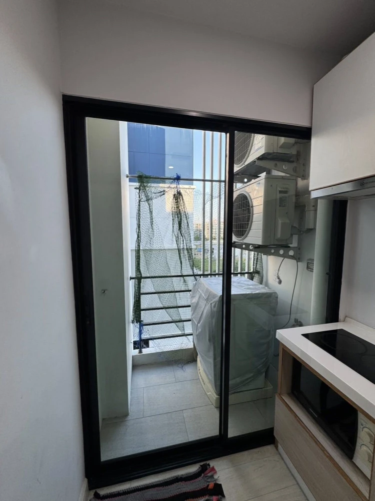 For rent: V Condo Salaya, 5th floor, size 34 sq m., corner room, fully furnished and equipped with appliances. Reserve now!