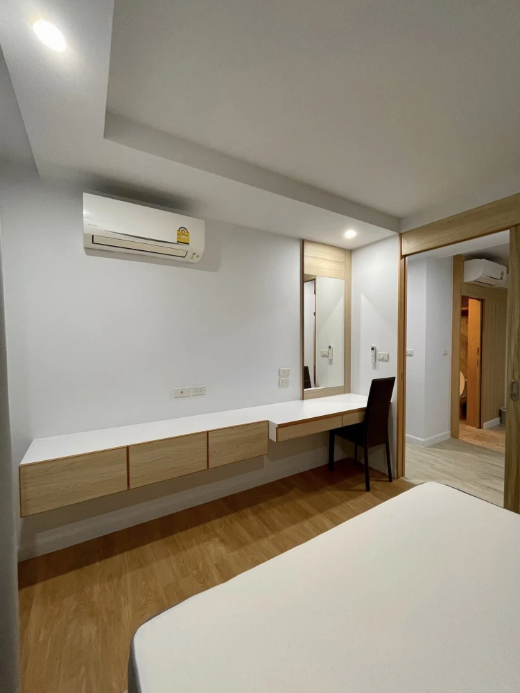V Condo Salaya for rent. Nice room, fully furnished. Book now! (Quickly!)