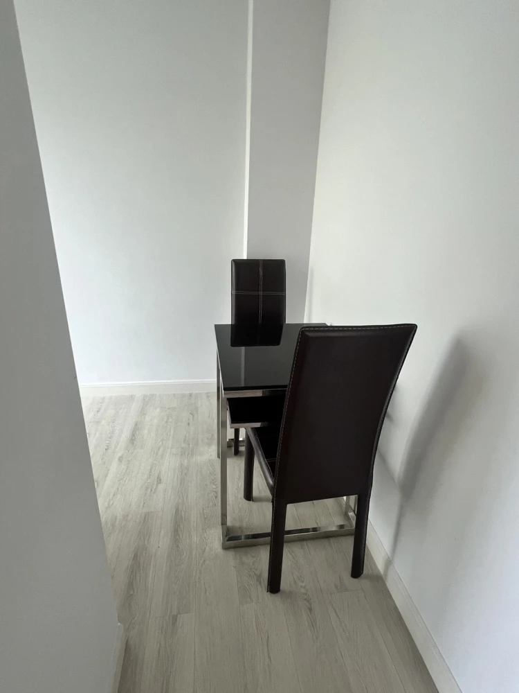V Condo Salaya for rent. Corner unit with two windows, lots of natural light. Amazing price! Book now, don't miss out!