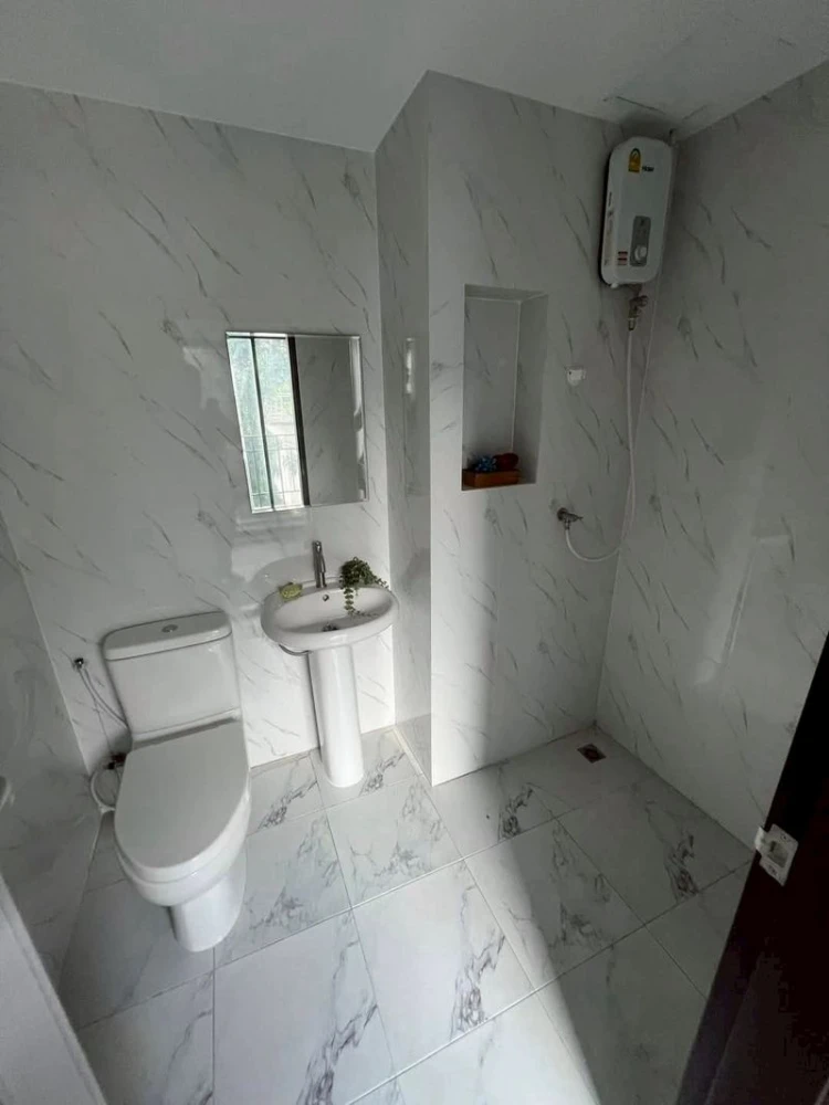 For rent: Vela de Residence, spacious room, comfortable, furniture + appliances ready! Hurry and book now!!!