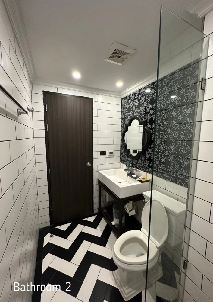 For rent: Venetian Signature Condo Resort Pattaya, corner room, privacy, lots of space, good location, book now