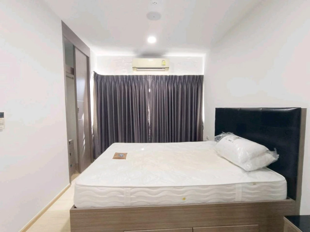 For rent: VIIA 7 Bangna by Apasiri, 3rd floor, fully furnished unit. Book now! Don't miss out!