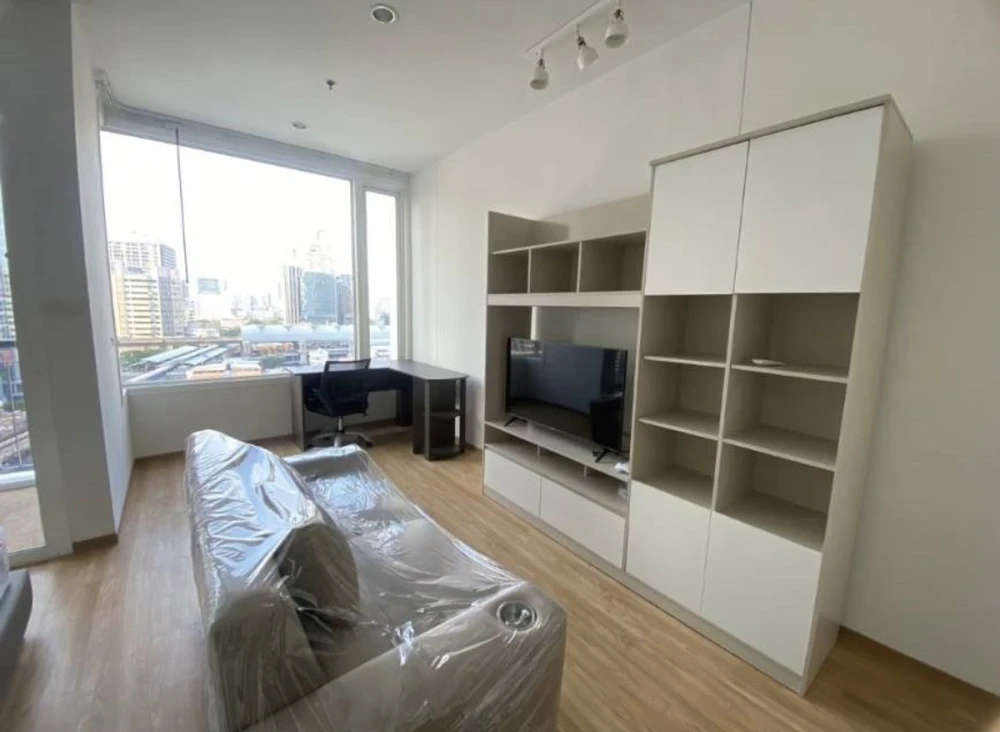 Villa Rachatewi, 14th floor, fully furnished, available for rent. Book now!