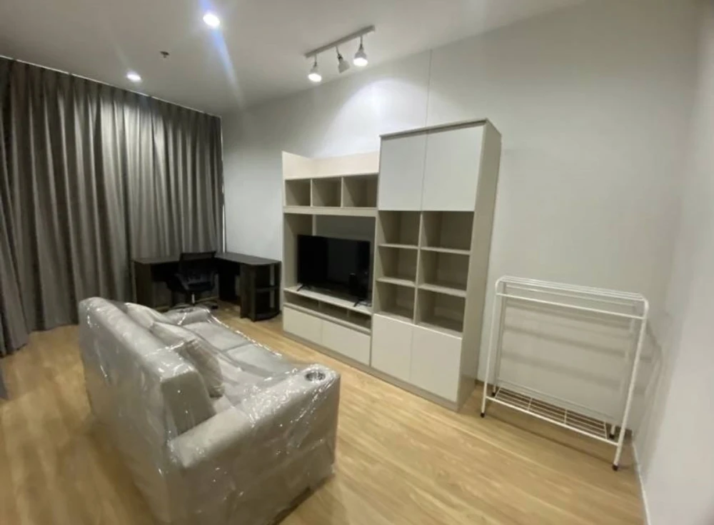 Villa Rachatewi, 14th floor, fully furnished, available for rent. Book now!