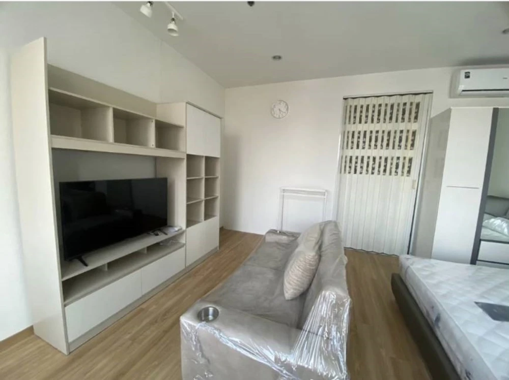 Villa Rachatewi, 14th floor, fully furnished, available for rent. Book now!
