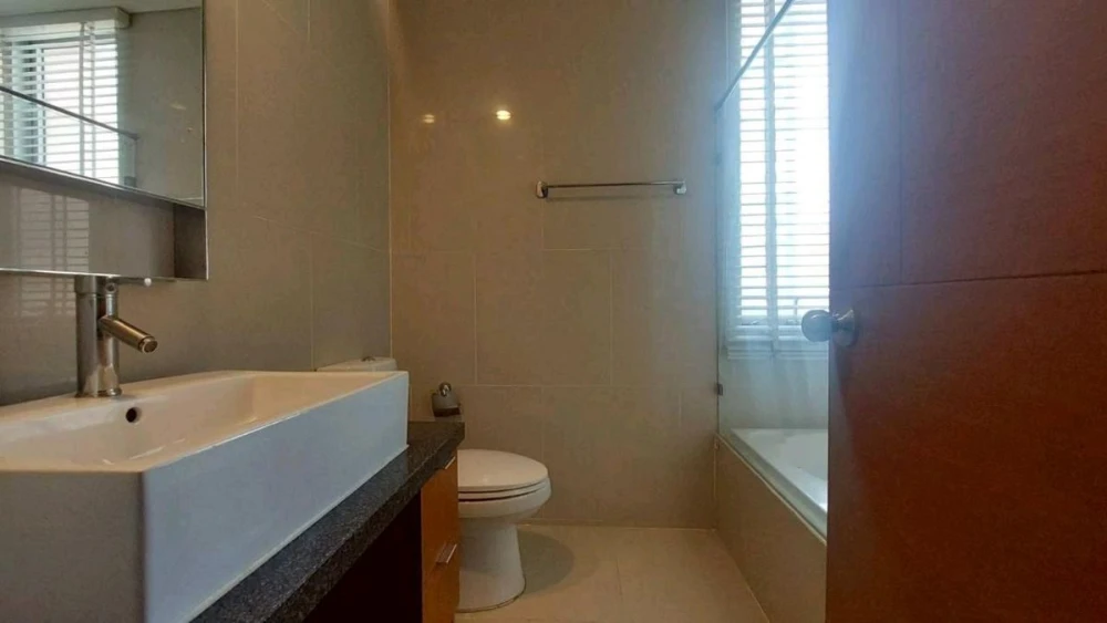Villa Sathorn for rent, 17th floor, beautiful and spacious view, fully furnished, very livable. Book now! (Urgent!)