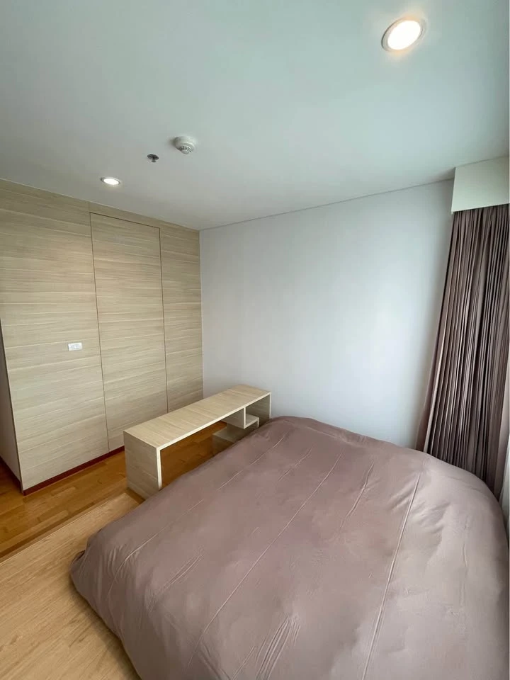 Villa Sathorn for rent, spacious room with plenty of usable space, comes with complete facilities, hurry and reserve now!