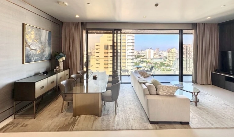 Vittorio Sukhumvit 39 for rent—a lovely, fully furnished unit. Book now if interested.