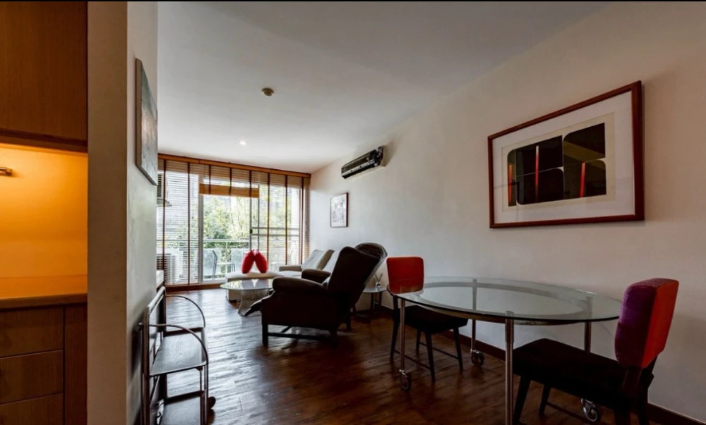 For Rent: Von Napa Sukhumvit 38, 4th floor. Fully furnished and inviting unit—book now, don't miss out!