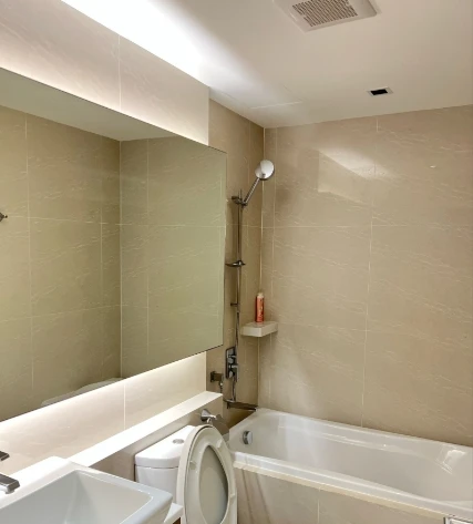 For Rent: VTARA Sukhumvit 36. A beautiful, inviting unit that comes fully furnished. Book now if interested!