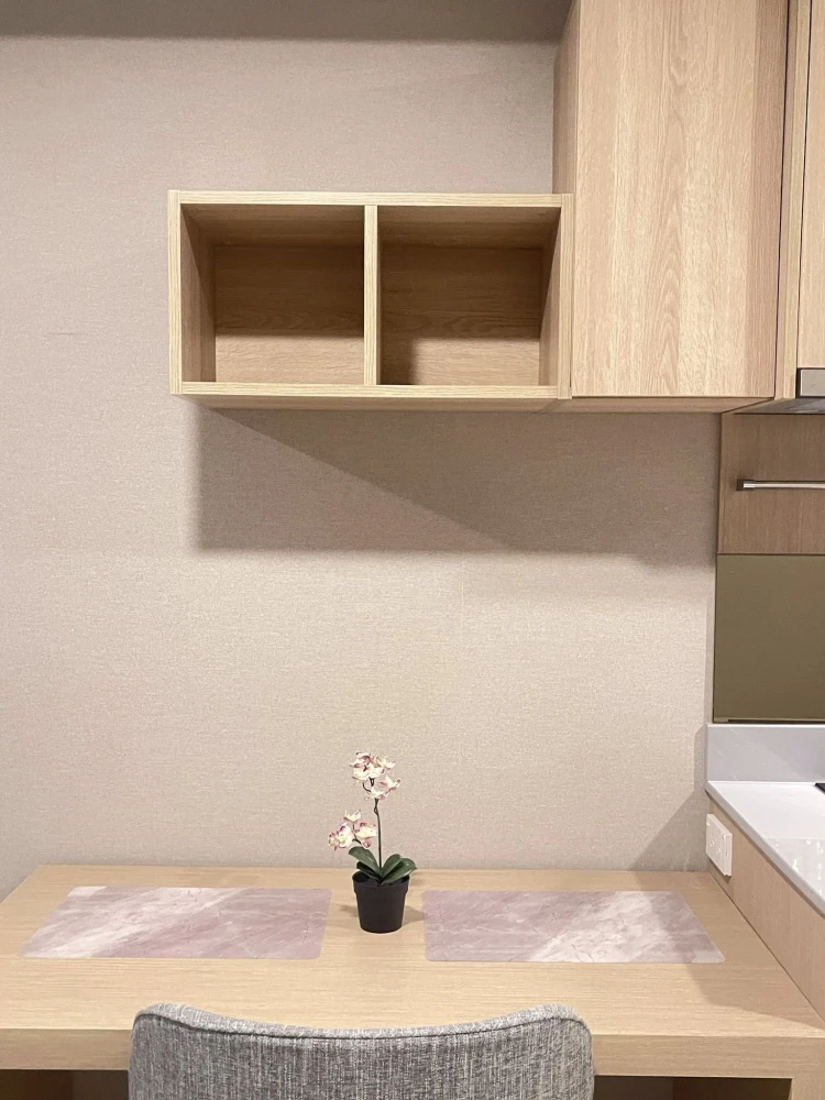 For rent: Walden Asoke, 1 bedroom, 1 bathroom, spacious room, comfortable, not cramped, complete with electrical appliances, must book.