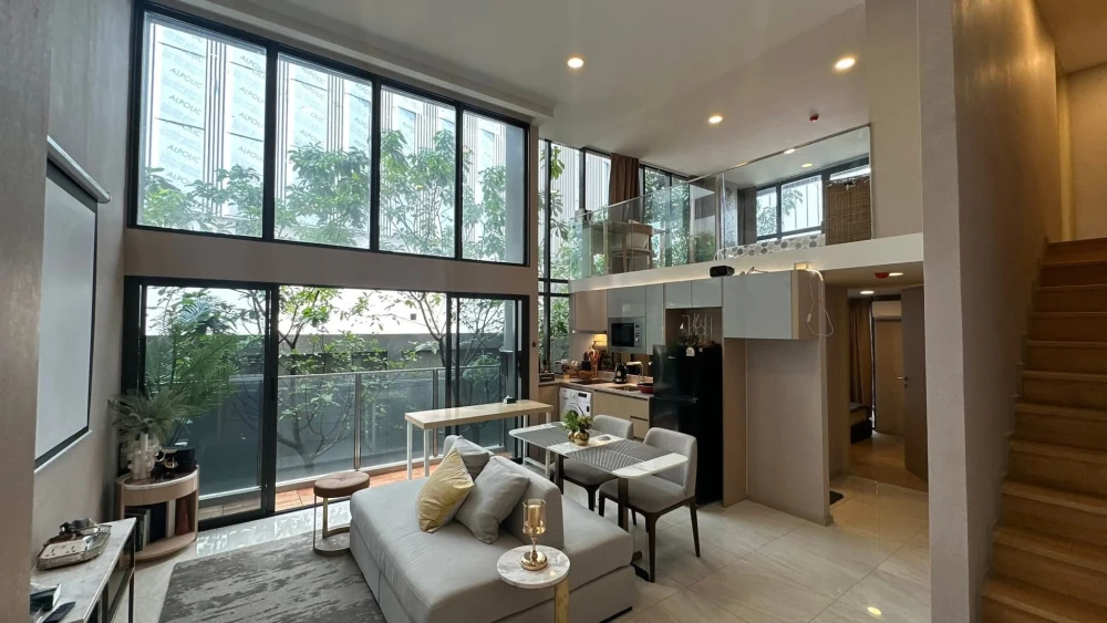 Walden Asoke for rent, spacious room, lots of usable space, good location, complete facilities, don't miss it.