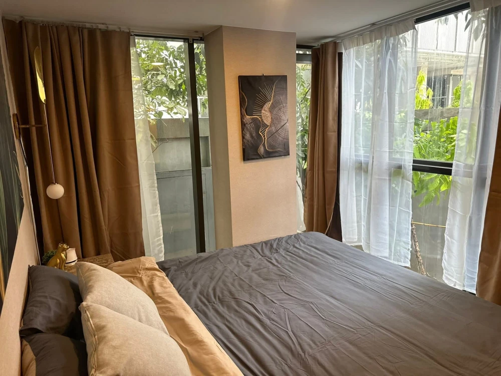 Walden Asoke for rent, spacious room, lots of usable space, good location, complete facilities, don't miss it.