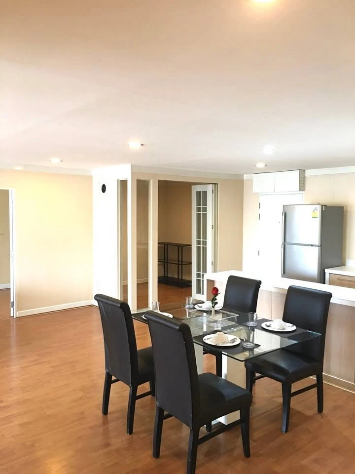 For rent: Waterford Diamond, spacious room, ready to move in, complete facilities, hurry and book before you miss out++