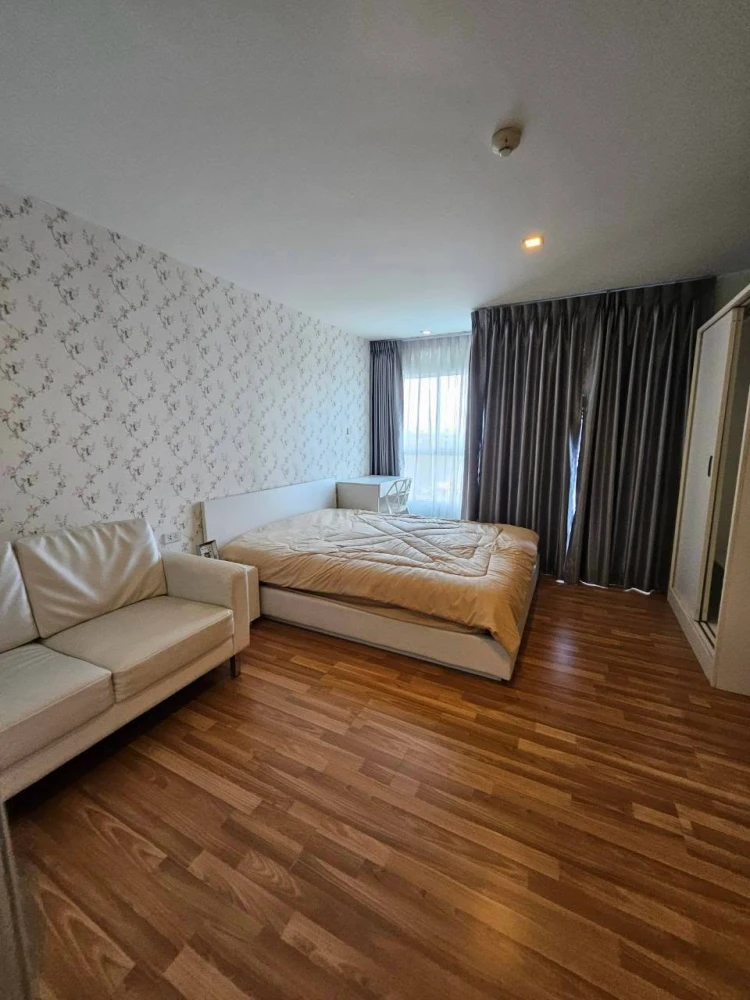WE Condo unit for rent on the 8th floor. Fully furnished and very inviting—book now before it’s gone!