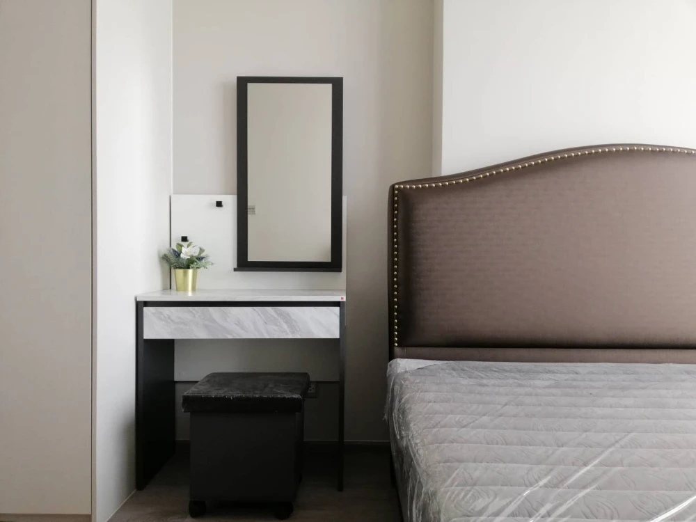 For rent: Whizdom Avenue Ratchada-Ladprao, 11th floor, corner room, fully furnished, ready to move in, reserve now.