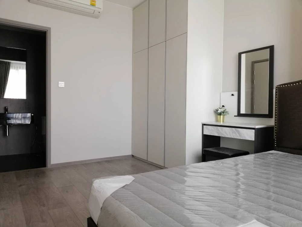 For rent: Whizdom Avenue Ratchada-Ladprao, 11th floor, corner room, fully furnished, ready to move in, reserve now.