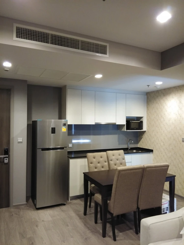 For Rent: Whizdom Avenue Ratchada-Ladprao. Spacious 2-bedroom unit, fully furnished. Book now!