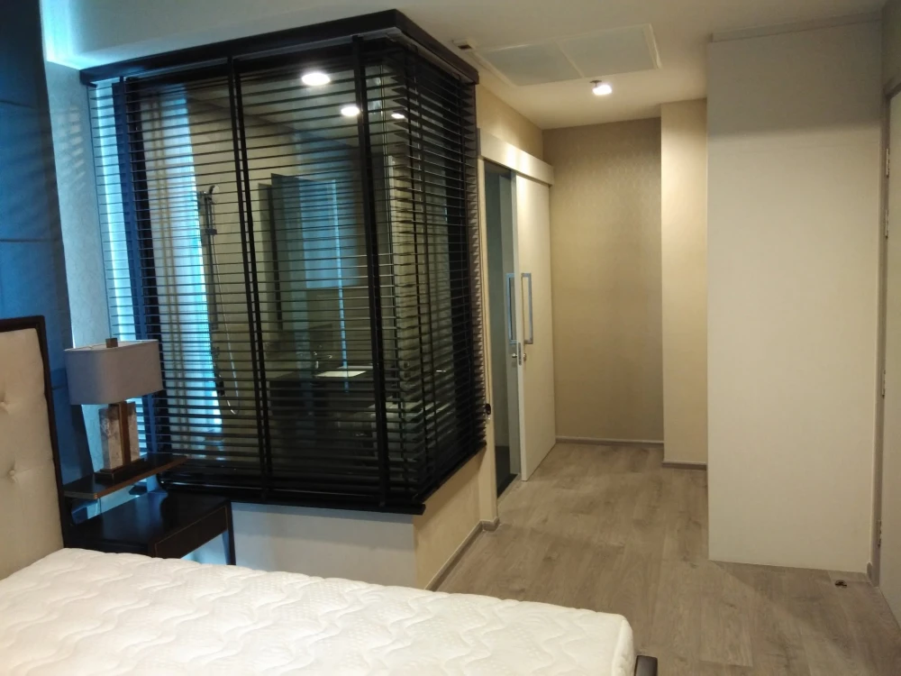 For Rent: Whizdom Avenue Ratchada-Ladprao. Spacious 2-bedroom unit, fully furnished. Book now!