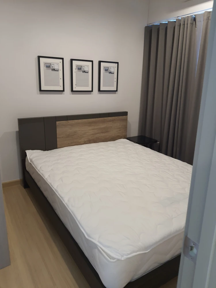Whizdom Connect Sukhumvit condo for rent. Nice room, fully furnished. Book now!