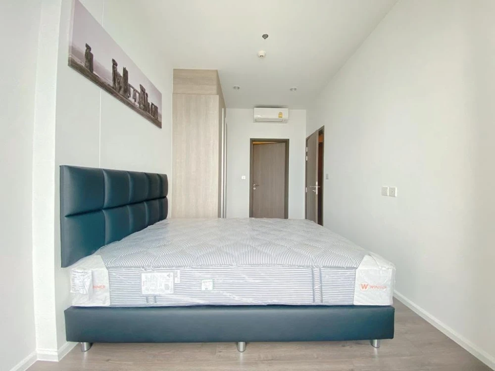 For Rent: Whizdom Essence, a lovely unit on the 39th floor with stunning high-floor views and complete amenities. Book now before it's too late!