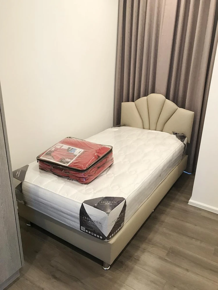 Whizdom Essence for rent, 41st floor, very high, spacious area, 2 bedrooms, 2 bathrooms, don't miss it.