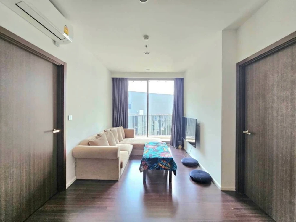 For rent: Whizdom Inspire Sukhumvit, 2 bedrooms, 1 bathroom, spacious living area. You won't be disappointed after booking.